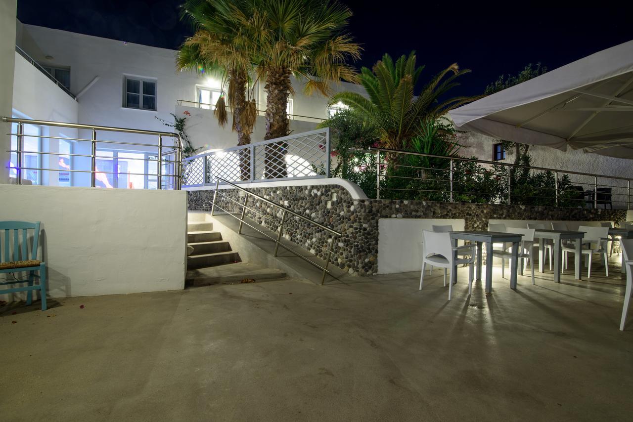 Rk Beach Hotel Камари Экстерьер фото