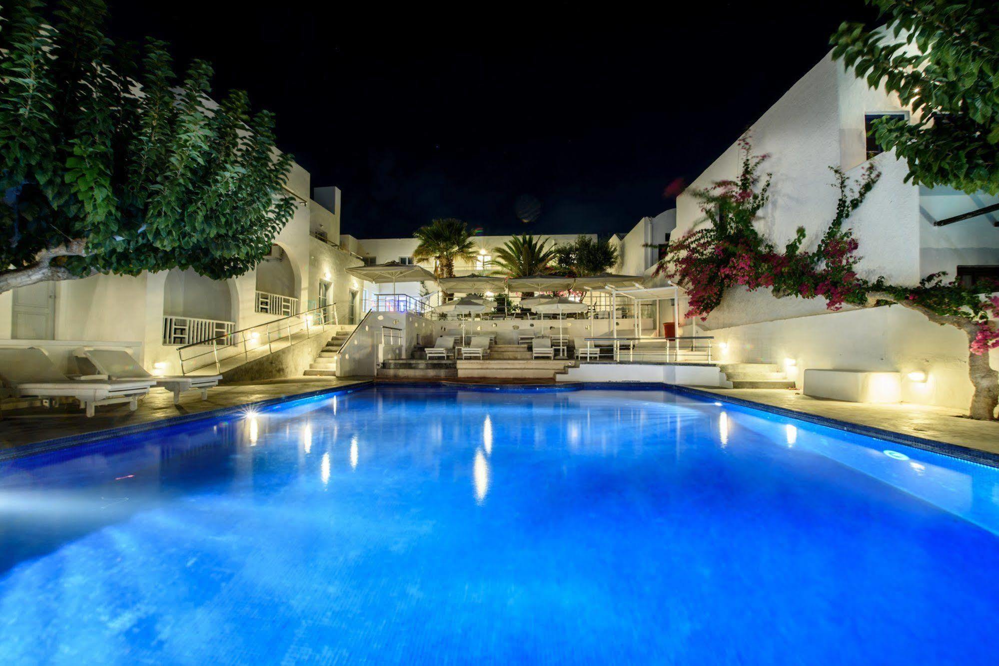 Rk Beach Hotel Камари Экстерьер фото